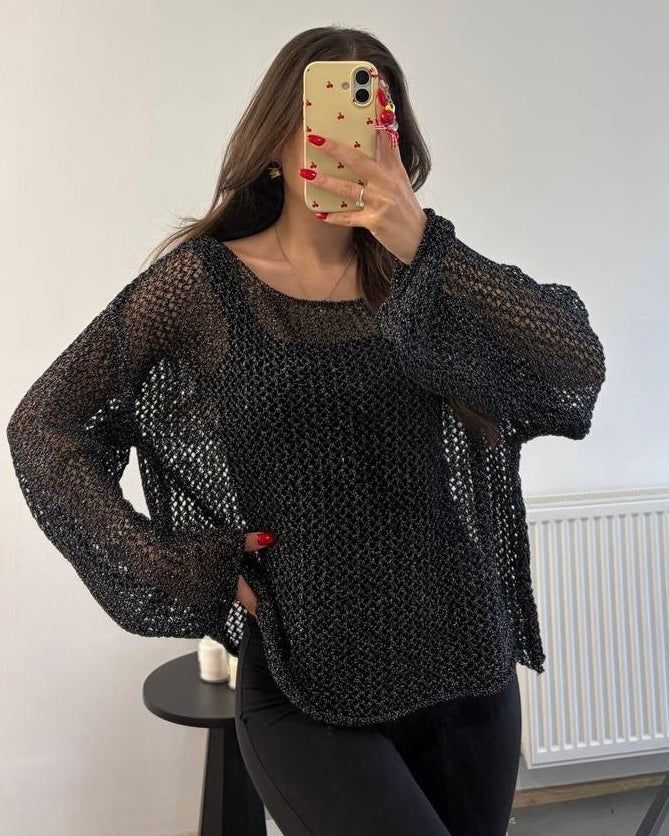 Oversized Black Open-Knit Sweater with Silver Metallic Shimmer | بلوزة صوف سودة أوفر سايز مخرّمة بلمعة فضية