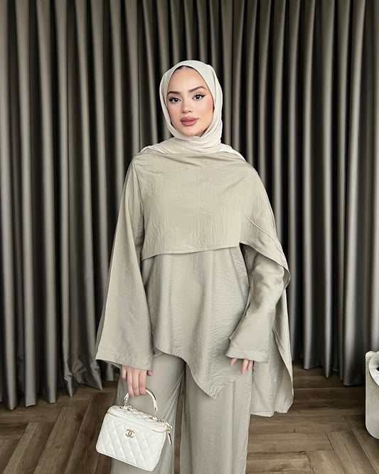 Soft Taupe Asymmetrical Layered Cape Top & Wide-Leg Pant Set | طقم مكوّن من بلوزة كيب بطبقات وقصّة غير متماثلة