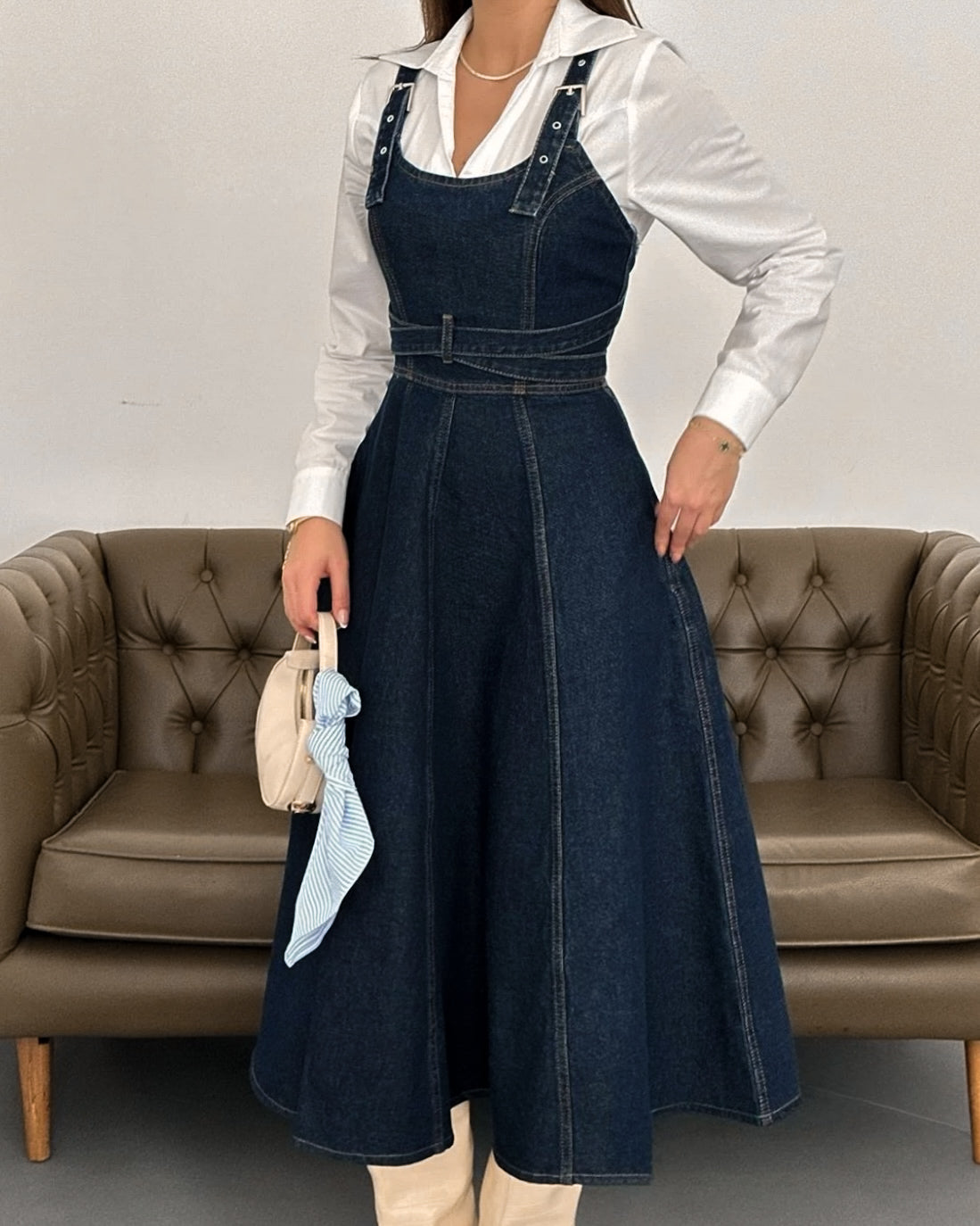 Dark Denim Midi Dress with Adjustable Straps and Tie Waist | فستان جينز غامق ميدي بربطة خصر وحمالات قابلة للتعديل