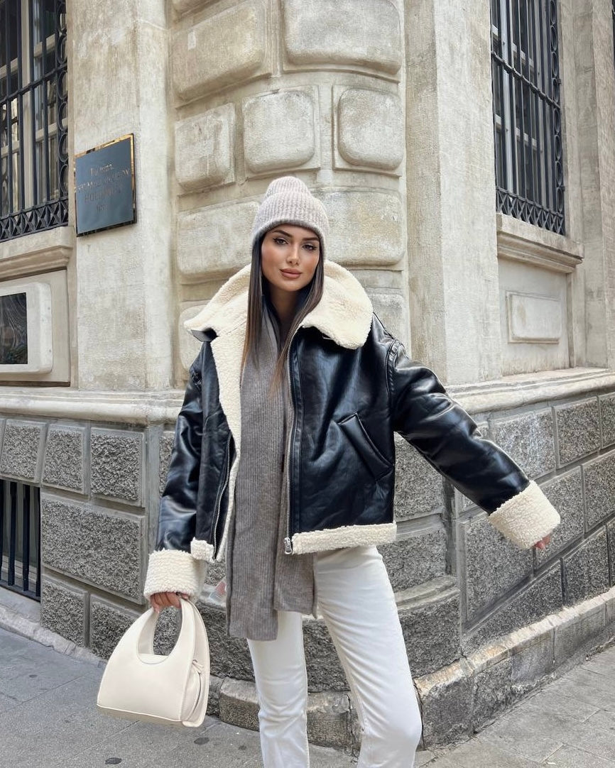 מעיל עור במידות גדולות