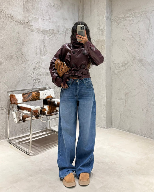 High-Waisted Medium Wash Relaxed Wide-Leg Denim Jeans | جينز بخصر عالي وقصة واسعة
