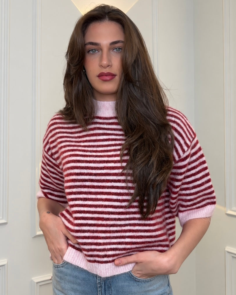 Burgundy & Blush Pink Striped Relaxed-Fit Mock Neck Knit Top | بلوزة مخططة خمري وزهري فاتح بقصة واسعة وياقة عالية
