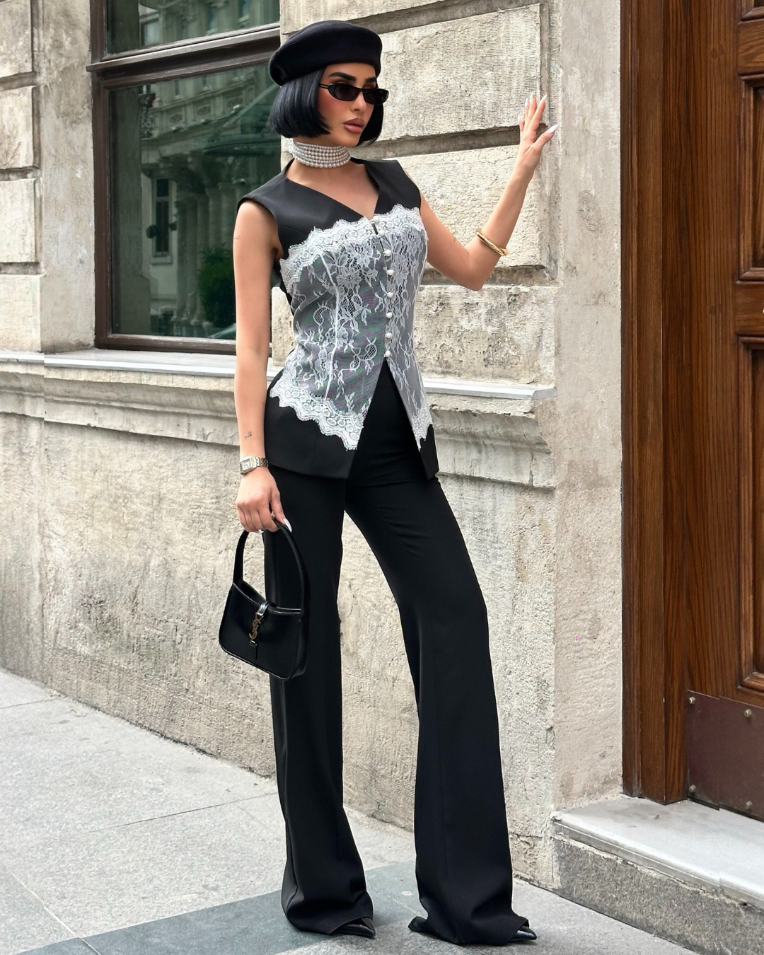Black Lace Vest & Wide-Leg Pants Set | طقم فيست دانتيل وبنطلون واسع باللون الاسود