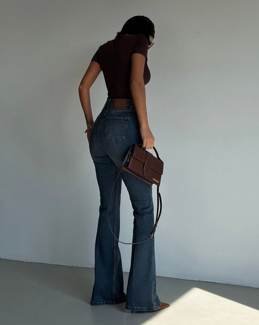 High-Waist Flared Denim Jeans | جينز شارلستون بخصر عالٍ