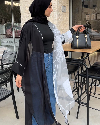 قفطان اسود فخم مزغرف بتطريز ابيض