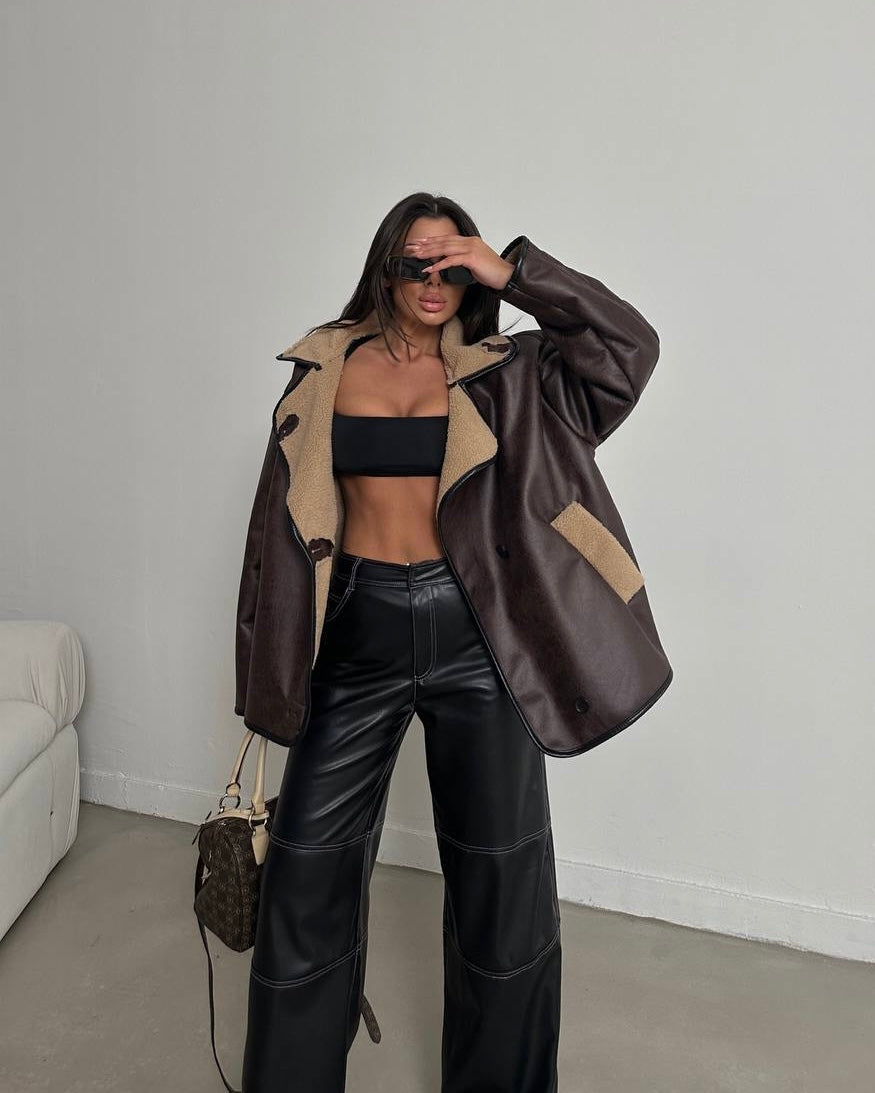 جاكيت جلد بني مبطن 