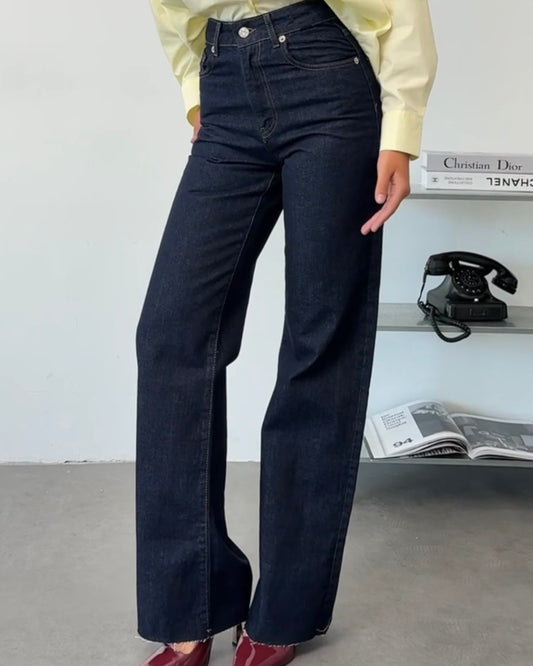 Indigo High Rise Straight Leg Jeans | بنطلون جينز بلون دينم غامق