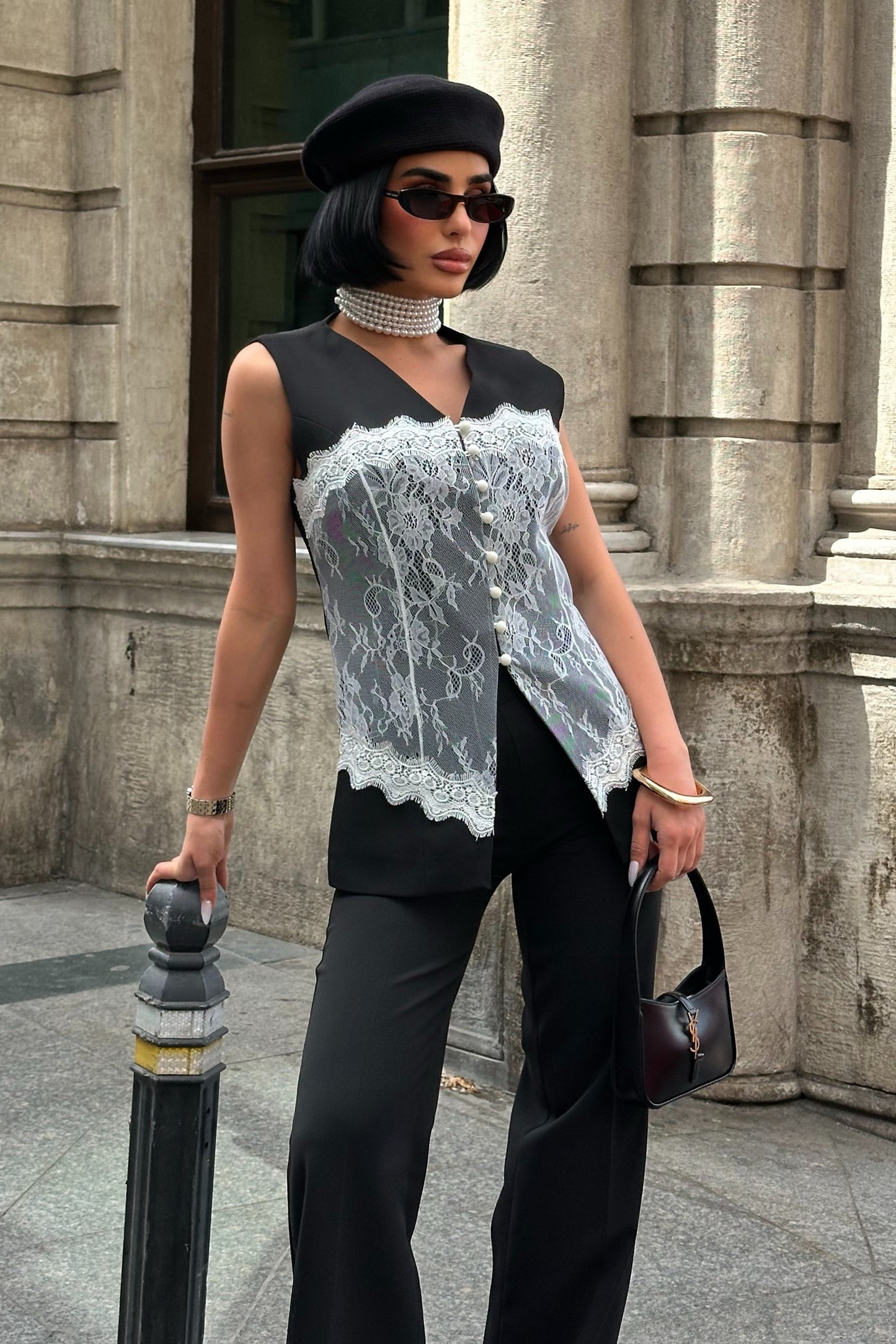 Black Lace Vest & Wide-Leg Pants Set | طقم فيست دانتيل وبنطلون واسع باللون الاسود