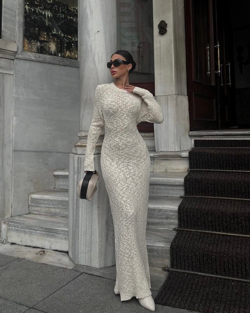 Fitted Long Knit Dress | فستان ضيق طويل من الكتّان المحبوك